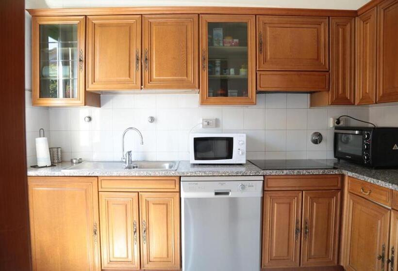 اتاق استاندارد با سرویس بهداشتی مشترک, Guest House Malaguzzi