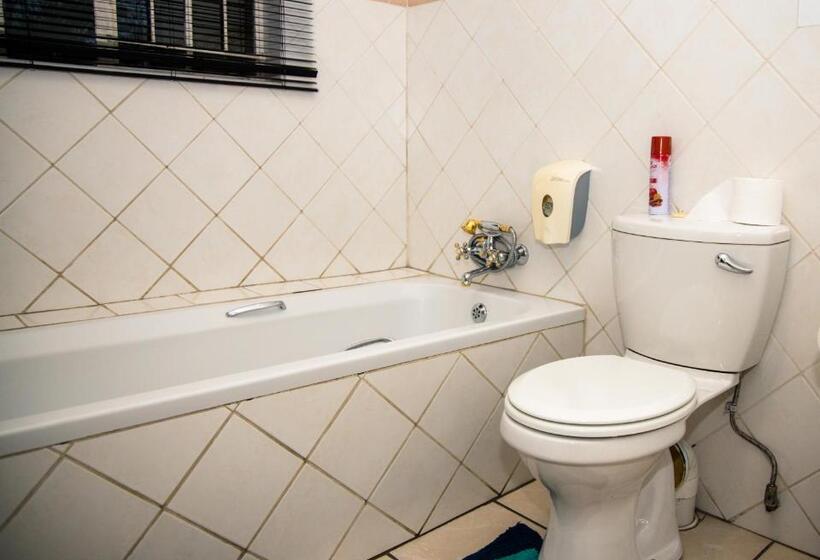 スタンダードルーム, Ndzuti Guest House