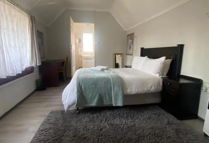 ガーデンビュースタンダードルーム, Ndzuti Guest House