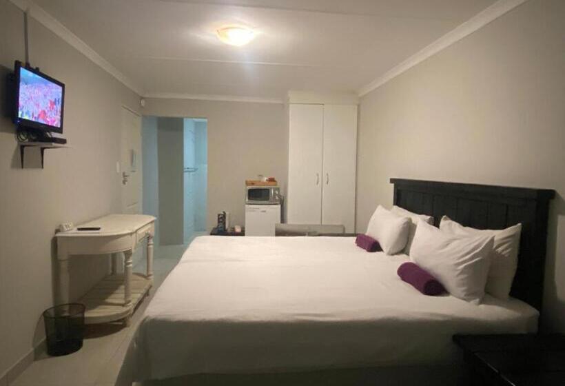 バルコニー付きデラックスルーム, Ndzuti Guest House