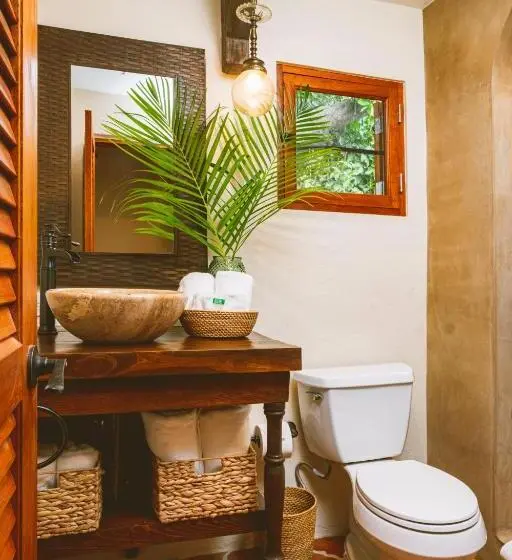 اتاق استاندارد چهار تخته, Puertas