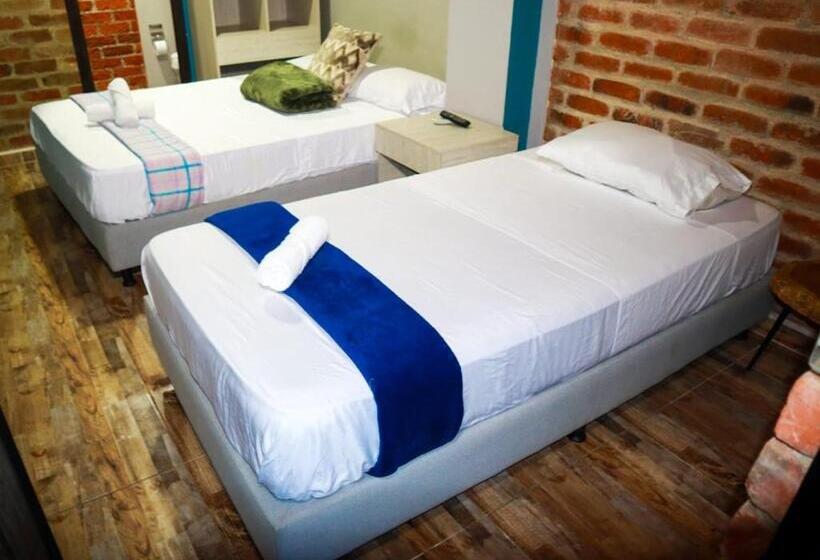 스탠다드 트리플 룸, Finca Hotel El Diamante