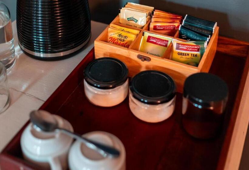 غرفة ديلوكس مطلّة علي البحر مزوَّدة بشُرفة, B4 Boutique