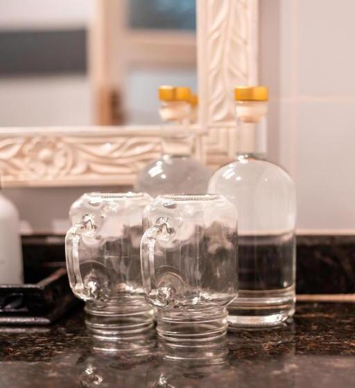 غرفة قياسية مطلّة علي الحديقة, B4 Boutique