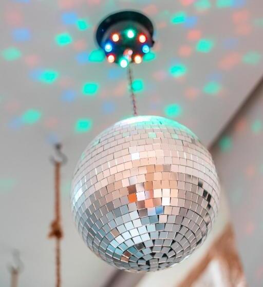 غرفة قياسية, B4 Boutique