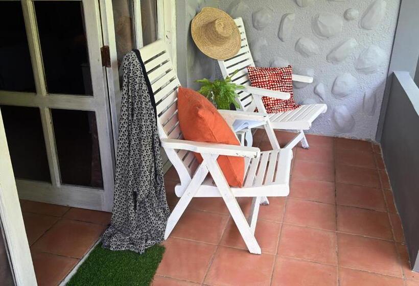 غرفة ديلوكس مطلّة علي البحر, B4 Boutique