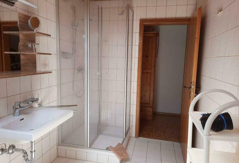 침실 1개 발코니 아파트, Beim Appertinger