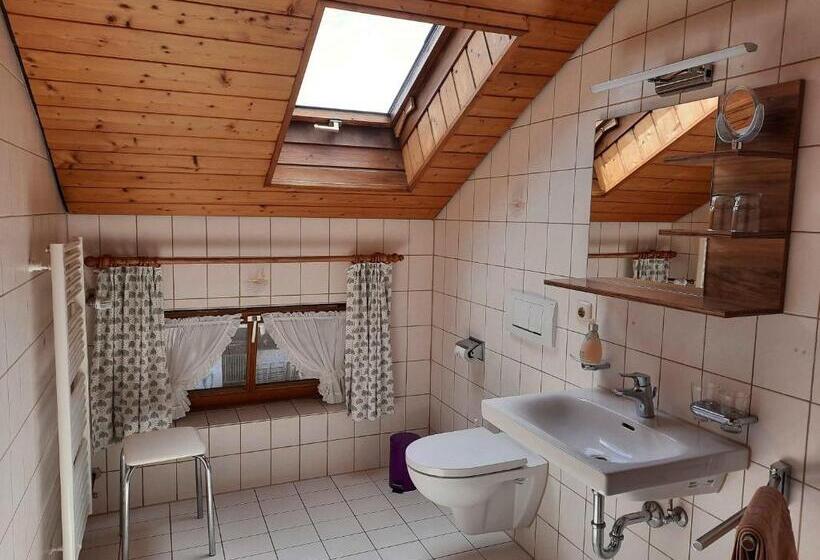 침실 1개 발코니 아파트, Beim Appertinger