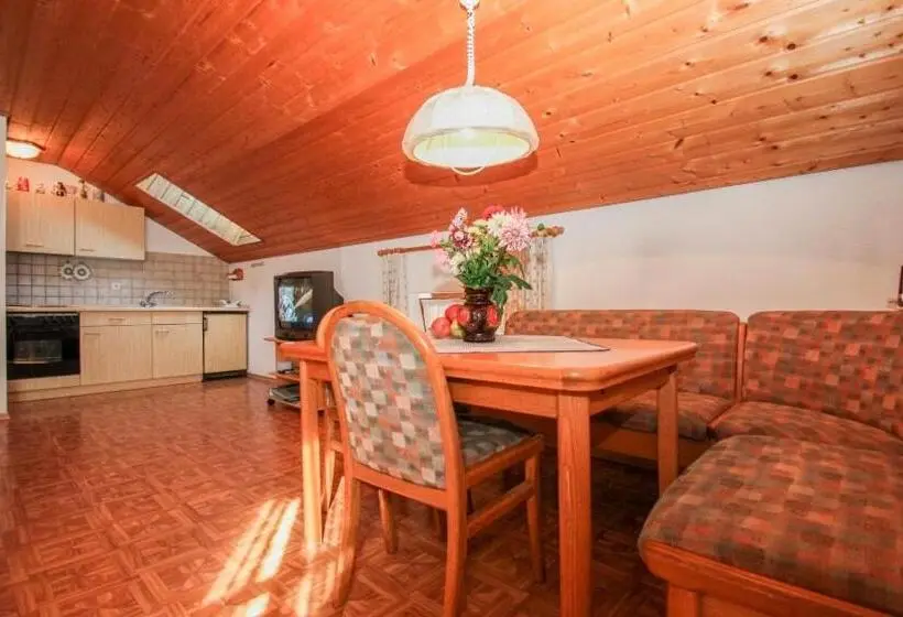 Apartamento 1 Quarto, Beim Appertinger