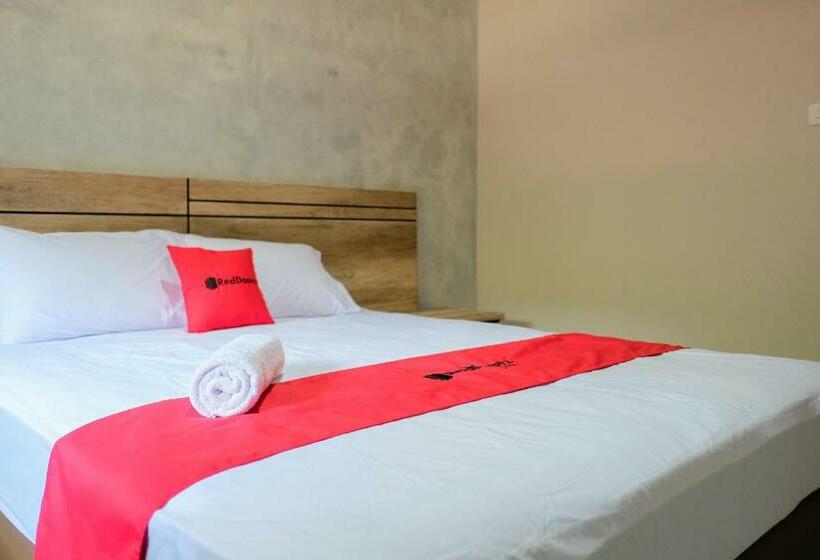 标准间, Reddoorz  Near Trans Studio Mall Cibubur 3