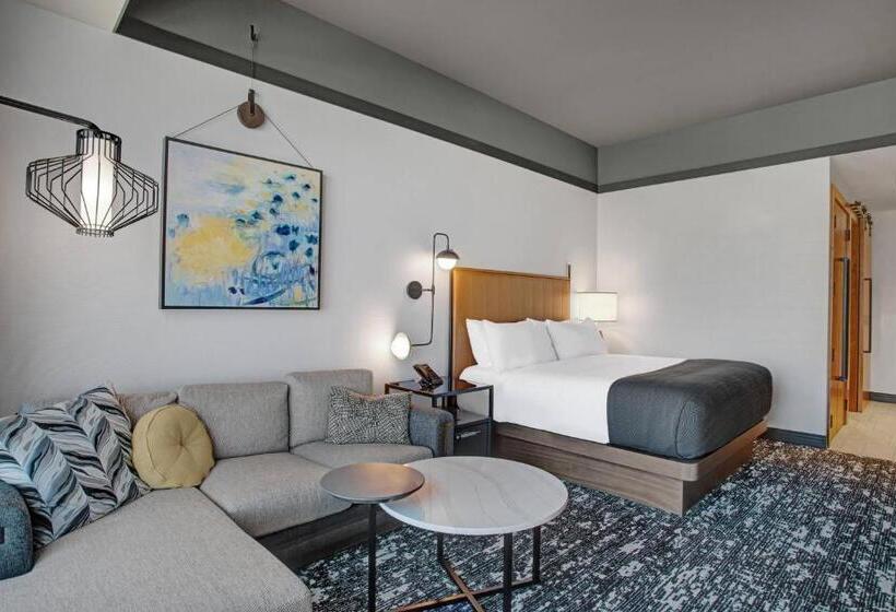 غرفة قياسية سرير كينج لذوى الإحتياجات الخاصة, The Farnam, Autograph Collection