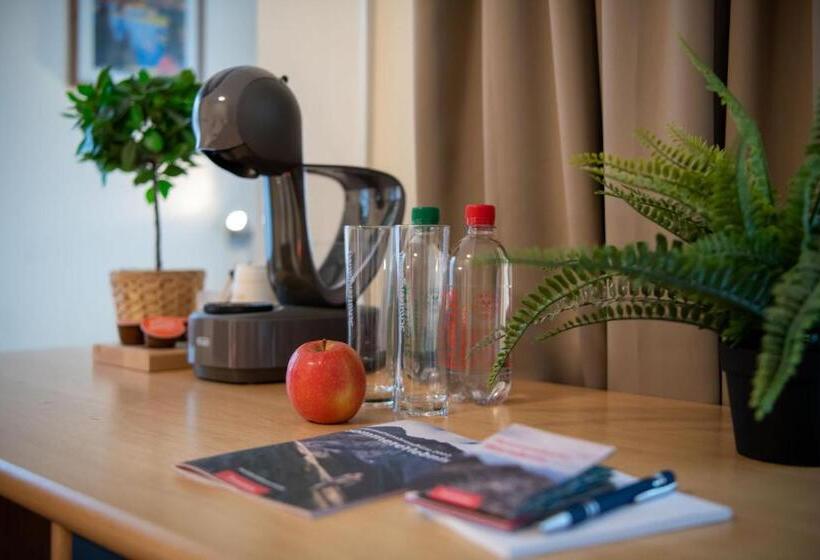 Четырехместный Номер Superior, Grischalodge Das Hotel Mit Bergblick Seit 1929   Bitte Beachten Sie Beim Buchen Auf Die Zimmerkatego