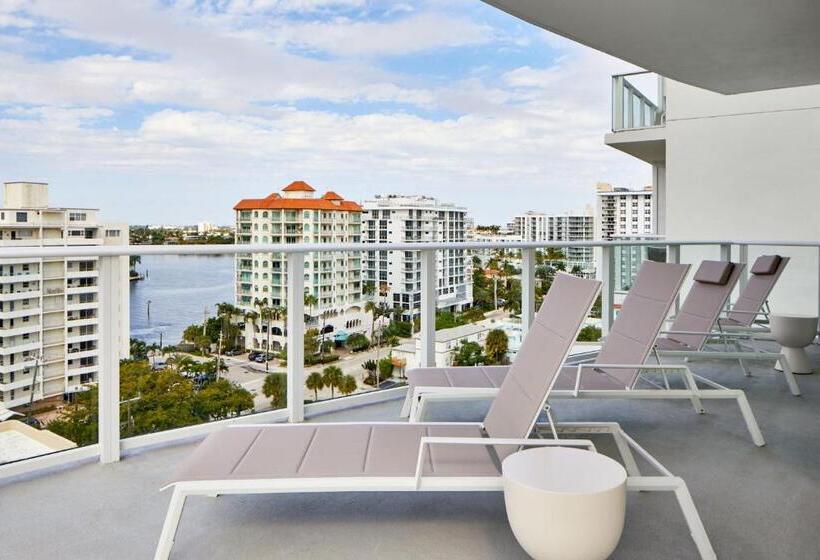 带大床的标准间, Ac Hotel By Marriott Fort Lauderdale Beach