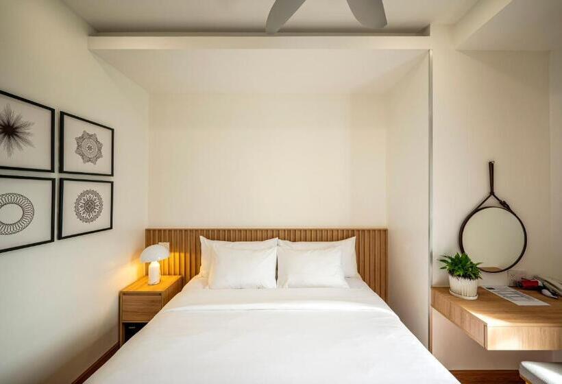 اتاق دلوکس با تخت کینگ و چشم‌انداز شهر, Ann Hotel & Spa Khem Beach Pq