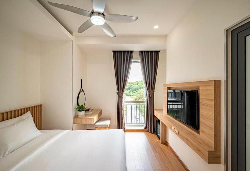 اتاق دلوکس با تخت کینگ و چشم‌انداز شهر, Ann Hotel & Spa Khem Beach PQ