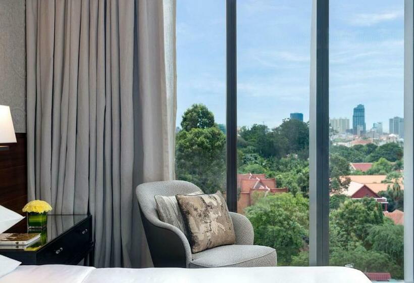 Стандартный Номер Кровать Кинг, Hyatt Regency Phnom Penh