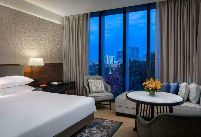 חדר סטנדרט עם מיטת קינג, Hyatt Regency Phnom Penh