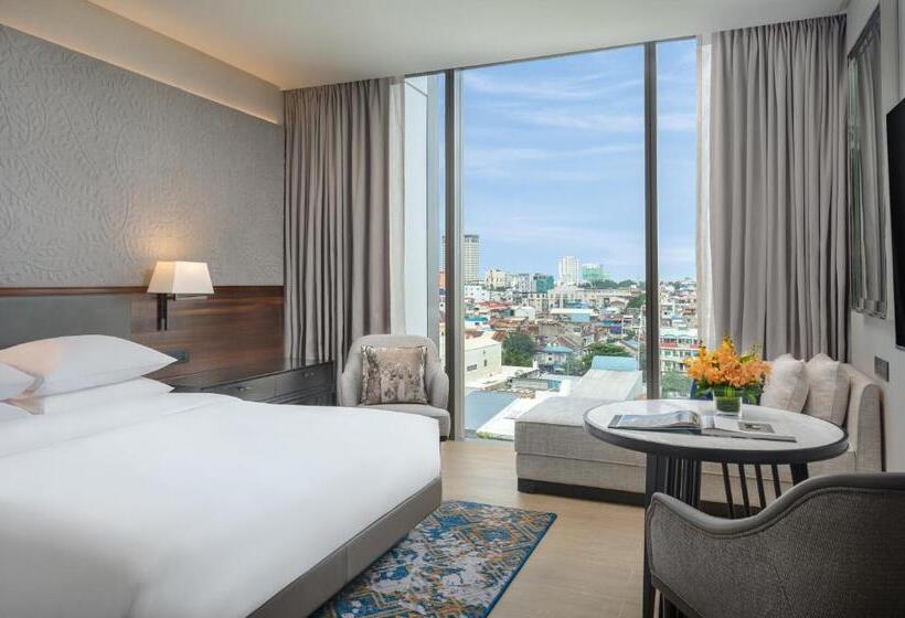 חדר סטנדרט עם מיטת קינג, Hyatt Regency Phnom Penh