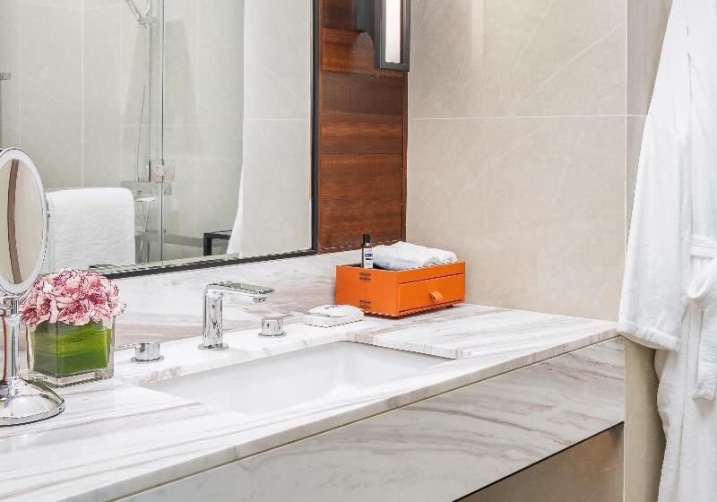 חדר סטנדרט עם מיטת קינג, Hyatt Regency Phnom Penh