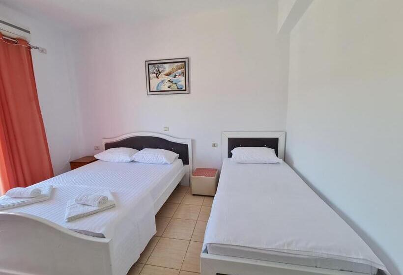 Семейный Номер Deluxe, Summer Time