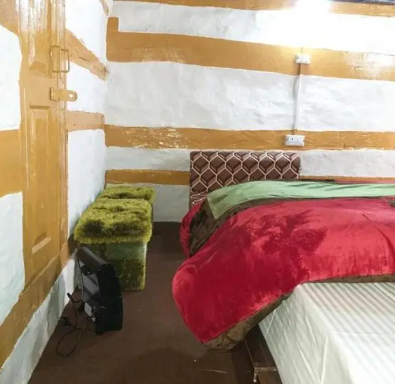 デラックスルーム, Mountain Village Stay   Dharali Heights Harsil