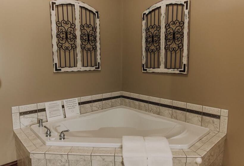 جناح ديلوكس غرفتين نوم, Sojourner's Lodge & Log Cabin Suites