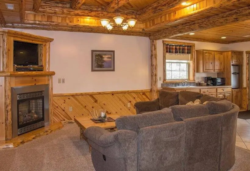 デラックススイート２ベッドルーム, Sojourner's Lodge & Log Cabin Suites