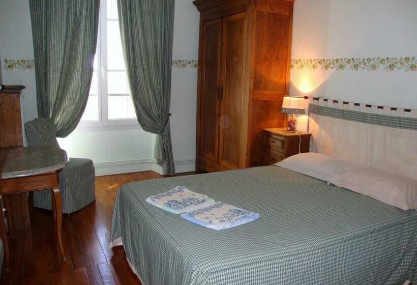 ガーデンビュースタンダードルーム, Golf De Teynac