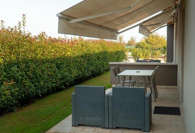 شقة غرفة واحدة مطلة على حمام السباحة, Magrine Castelfranco Veneto