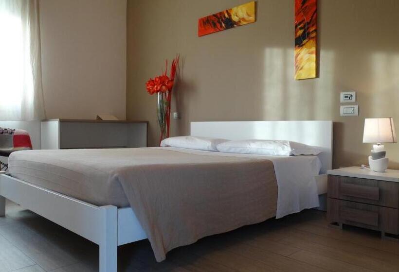 شقة غرفة واحدة مطلة على حمام السباحة, Magrine Castelfranco Veneto