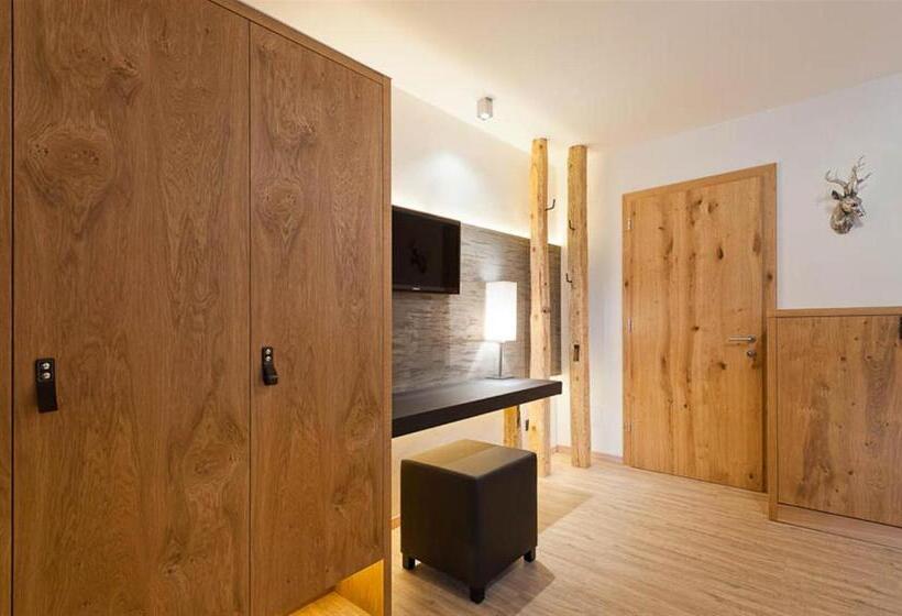 דירת חדר סופריור, Burgus - Design Suites & Apartments