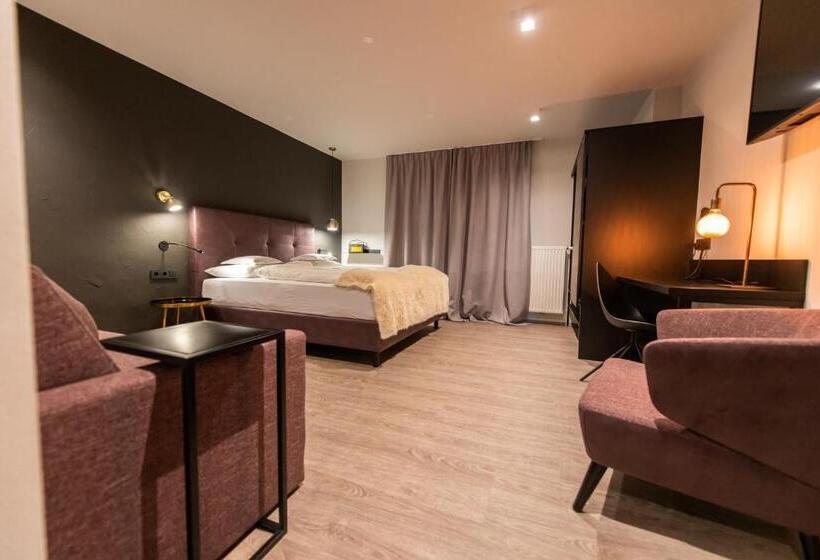 Апартаменты Deluxe 1 Спальня, Burgus - Design Suites & Apartments