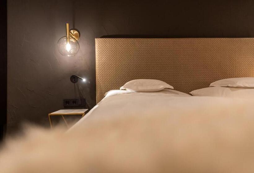 דירת חדר עם טרסה, Burgus - Design Suites & Apartments