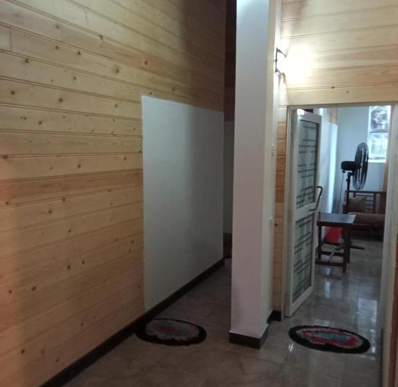 غرفة إقتصادية, Leopard Rock Family Rest