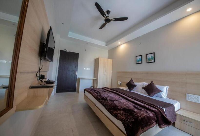 Deluxe Rum, Punyah Residency Rishikesh