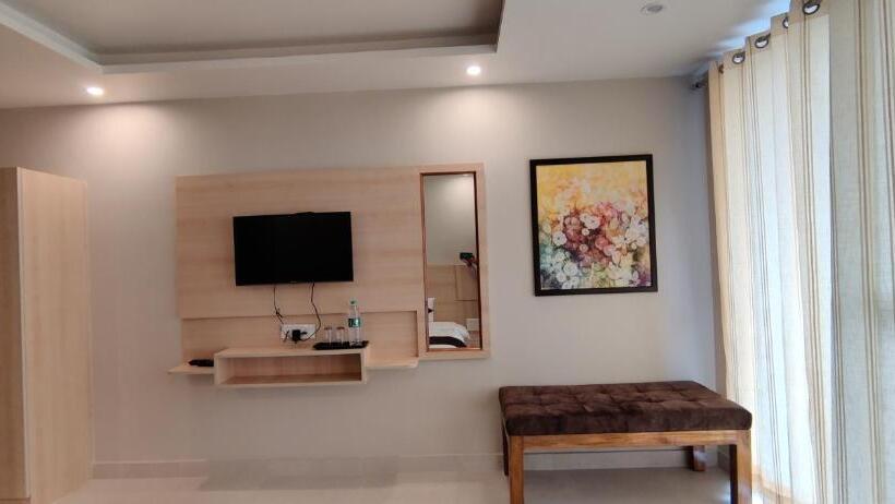 Superior Rum, Punyah Residency Rishikesh