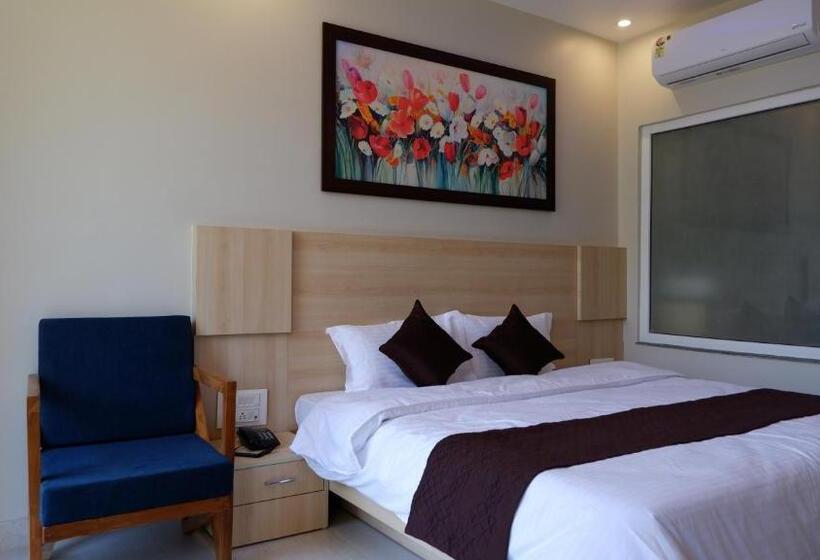 Superior Rum, Punyah Residency Rishikesh