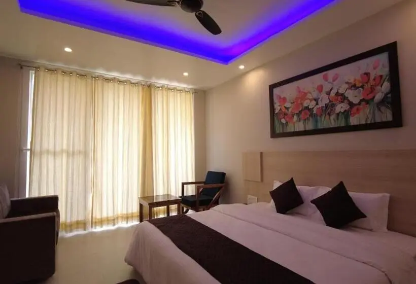 Quarto Deluxe Vista Montanha, Punyah Residency Rishikesh