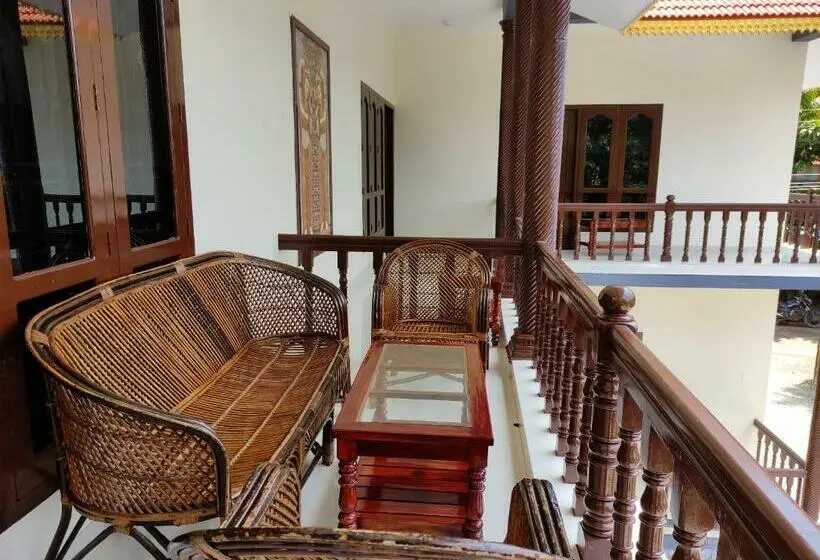 スタンダードルーム, Kayaloram Resort