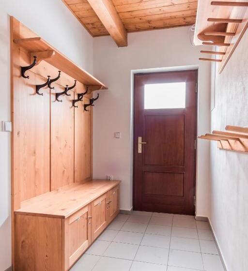 חדר סטנדרט לשלושה, Ubytování Krkonoše