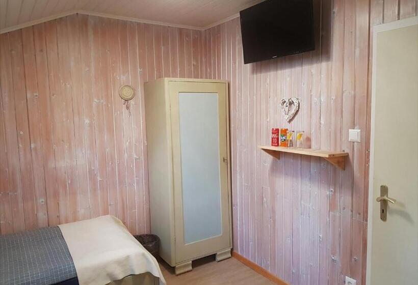 غرفة قياسية, Tattoo Pension Mit Restaurant Und Tattoo Studio