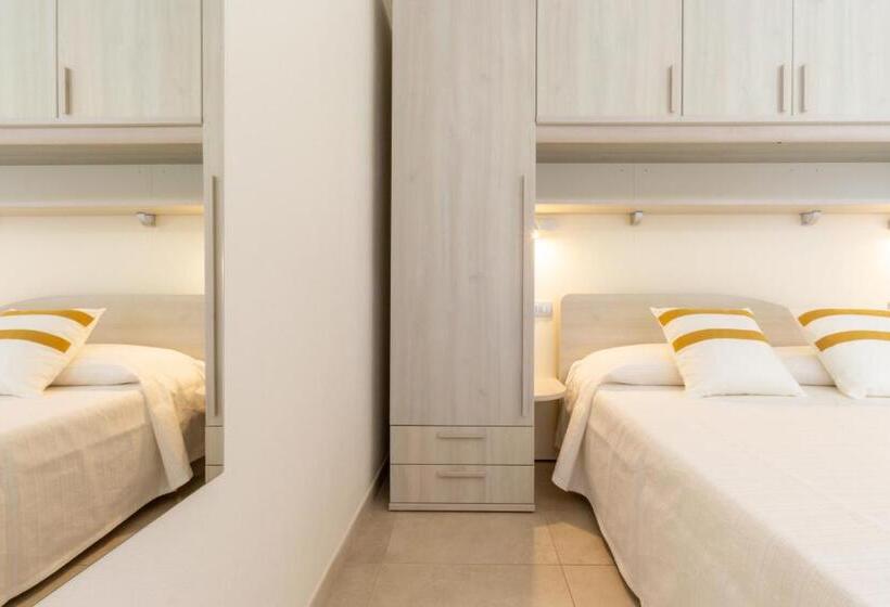 غرفة ديلوكس, New Ca'mea