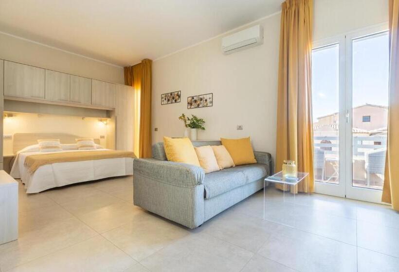 غرفة ديلوكس, New Ca'mea