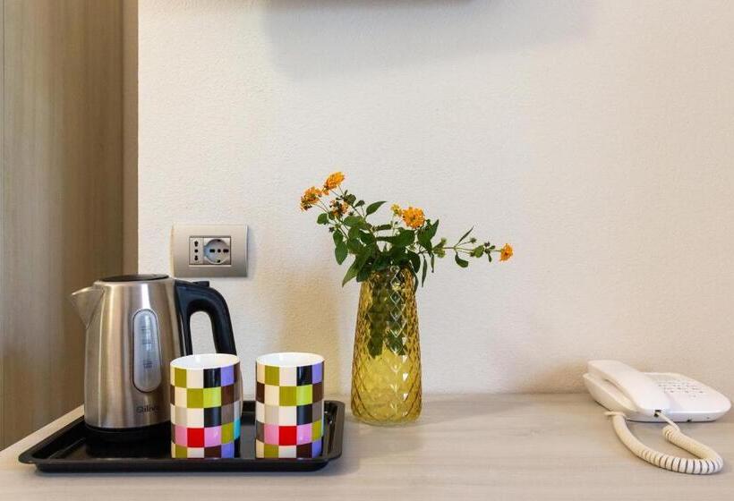 غرفة قياسية, New Ca'mea