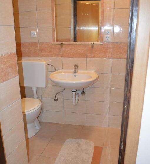 スタンダードルーム, Rooms Aračić