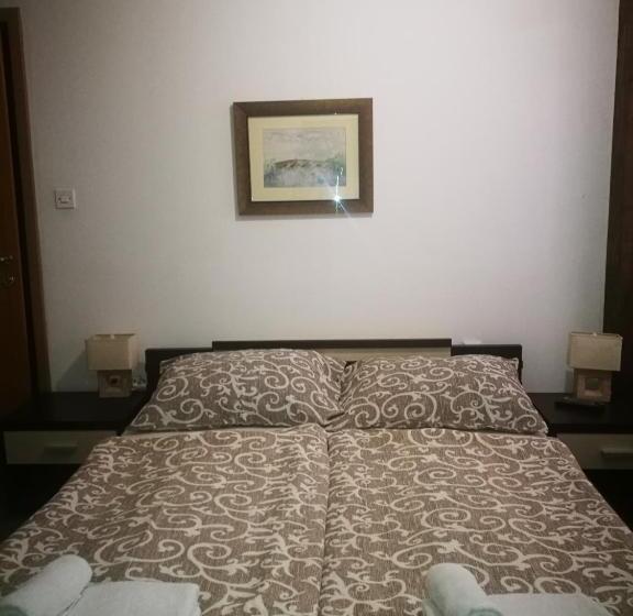 スタンダードルーム, Rooms Aračić