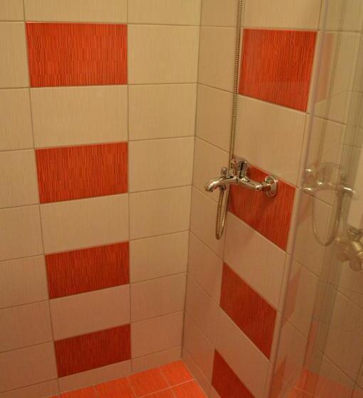 スタンダード４人部屋, Rooms Aračić