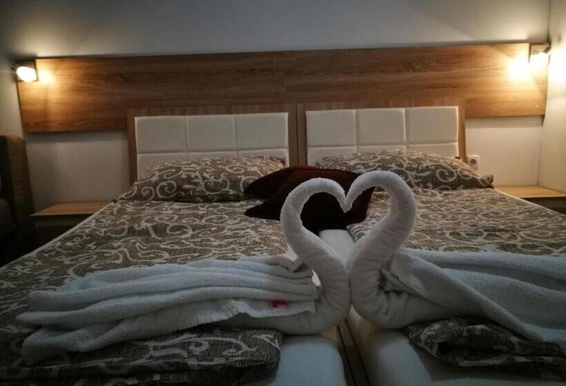 Четырехместный Номер Стандарт, Rooms Aračić
