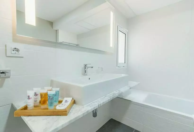 استودیوی استاندارد, Apartamentos LIVVO Koala Garden