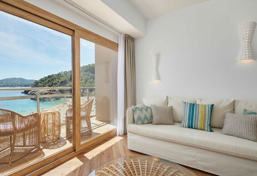 جناح جونيور مطلّ علي البحر, El Somni Ibiza Dream Hotel By Grupotel